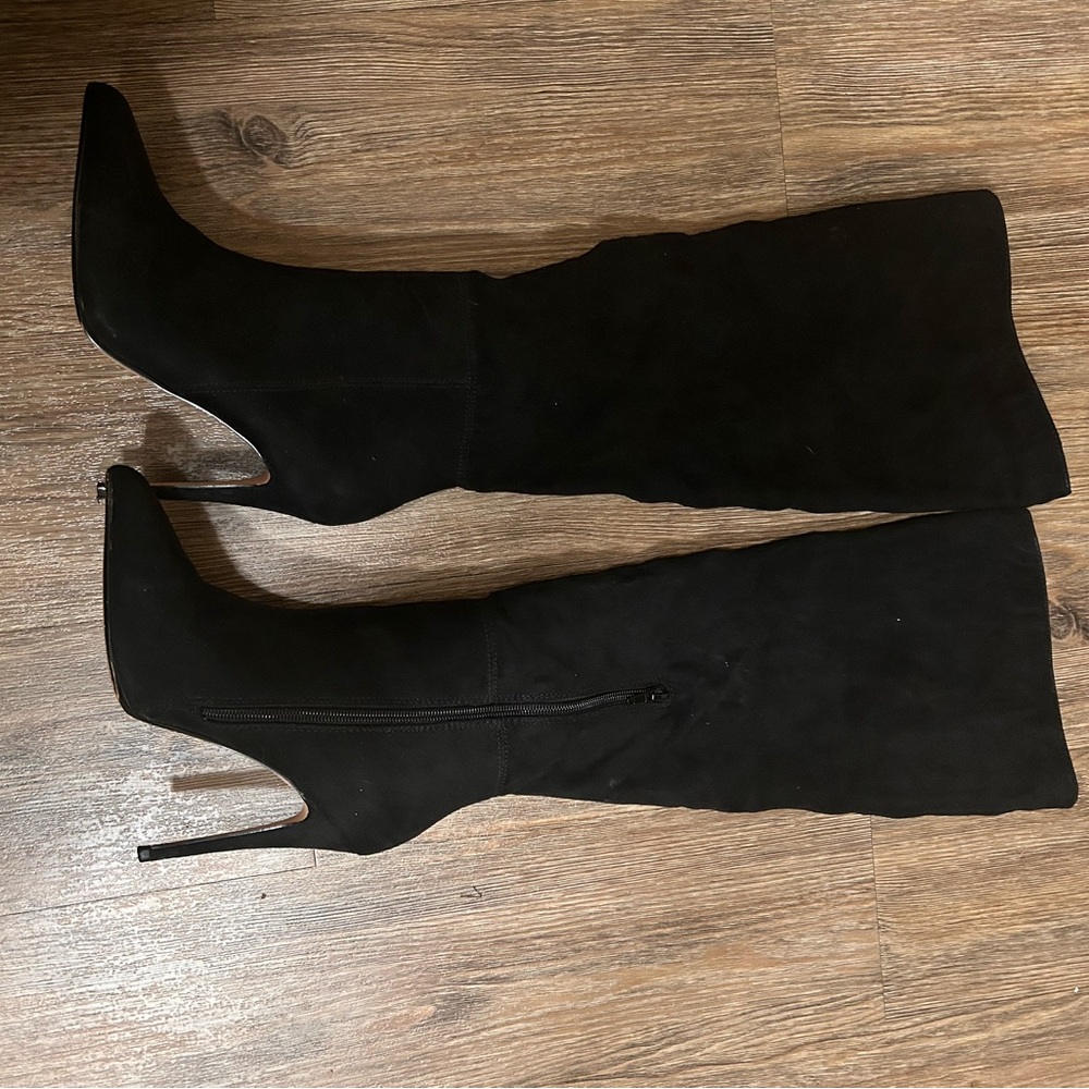 Elegant Black Women's Knee-High Boots